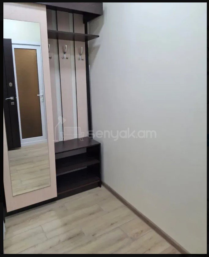 2 Սենյականոց Բնակարան, 40քմ, 4/12 հարկ, Կապիտալ Վերանորոգված, Կահավորված