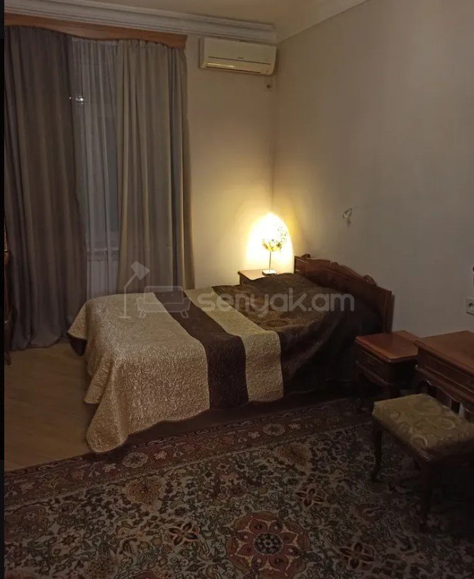 2 Սենյականոց Բնակարան Քարե Շենքում, 70քմ, 2/5 հարկ, Կապիտալ Վերանորոգված, Կահավորված