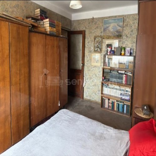 2 Սենյականոց Բնակարան Քարե Շենքում, 51քմ, 2/4 հարկ, Կոսմետիկ Վերանորոգված