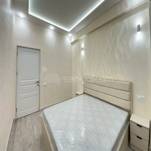 2 Սենյականոց Բնակարան, 60քմ, 12/14 հարկ, Կապիտալ Վերանորոգված, Կահավորված, Արևկող