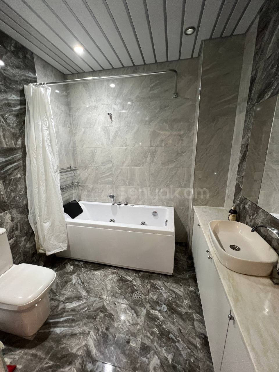 2 Սենյականոց Բնակարան Նորակառույցում, 65քմ, 17/19 հարկ, Դիզայներական Վերանորոգված, Կահավորված