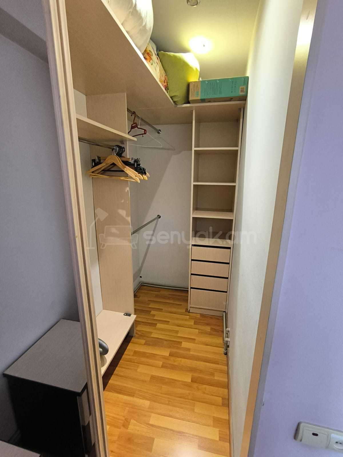 2 Սենյականոց Բնակարան, 48քմ, 8/10 հարկ, Դիզայներական Վերանորոգված, Կահավորված, Արևկող