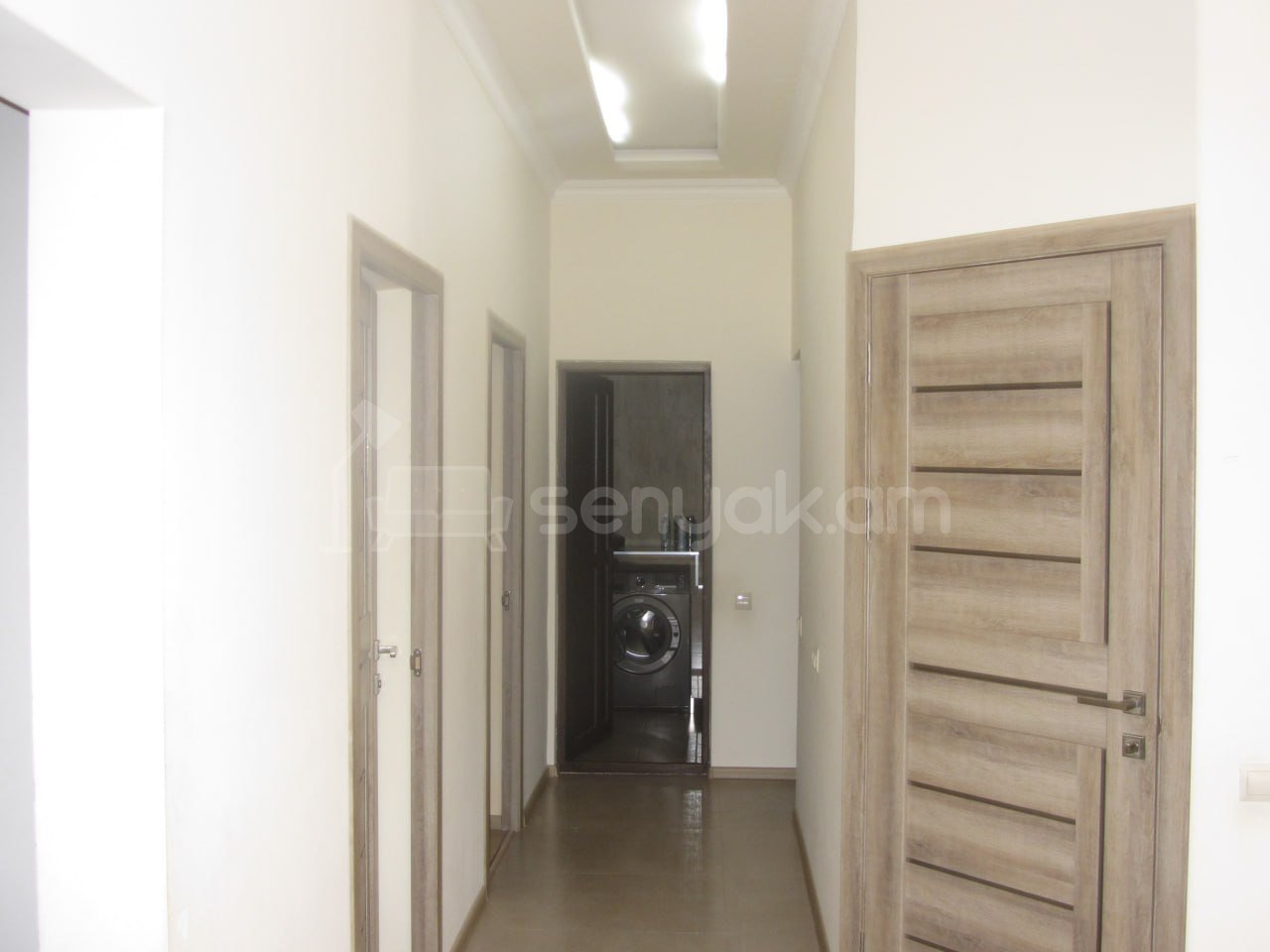 Առևտրի Տարածք, 350քմ, Կապիտալ Վերանորոգված
