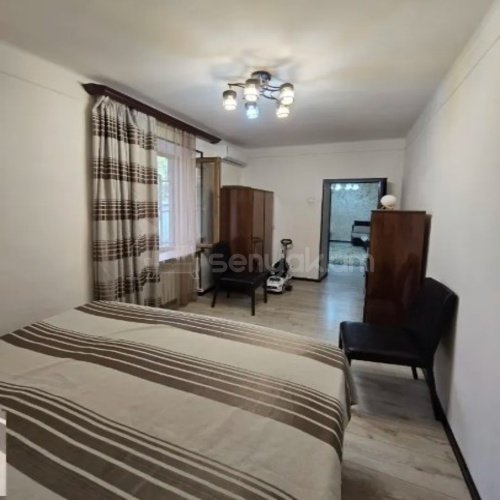 3 Սենյականոց Բնակարան Քարե Շենքում, 62քմ, 1/4 հարկ, Կապիտալ Վերանորոգված, Կահավորված, Արևկող