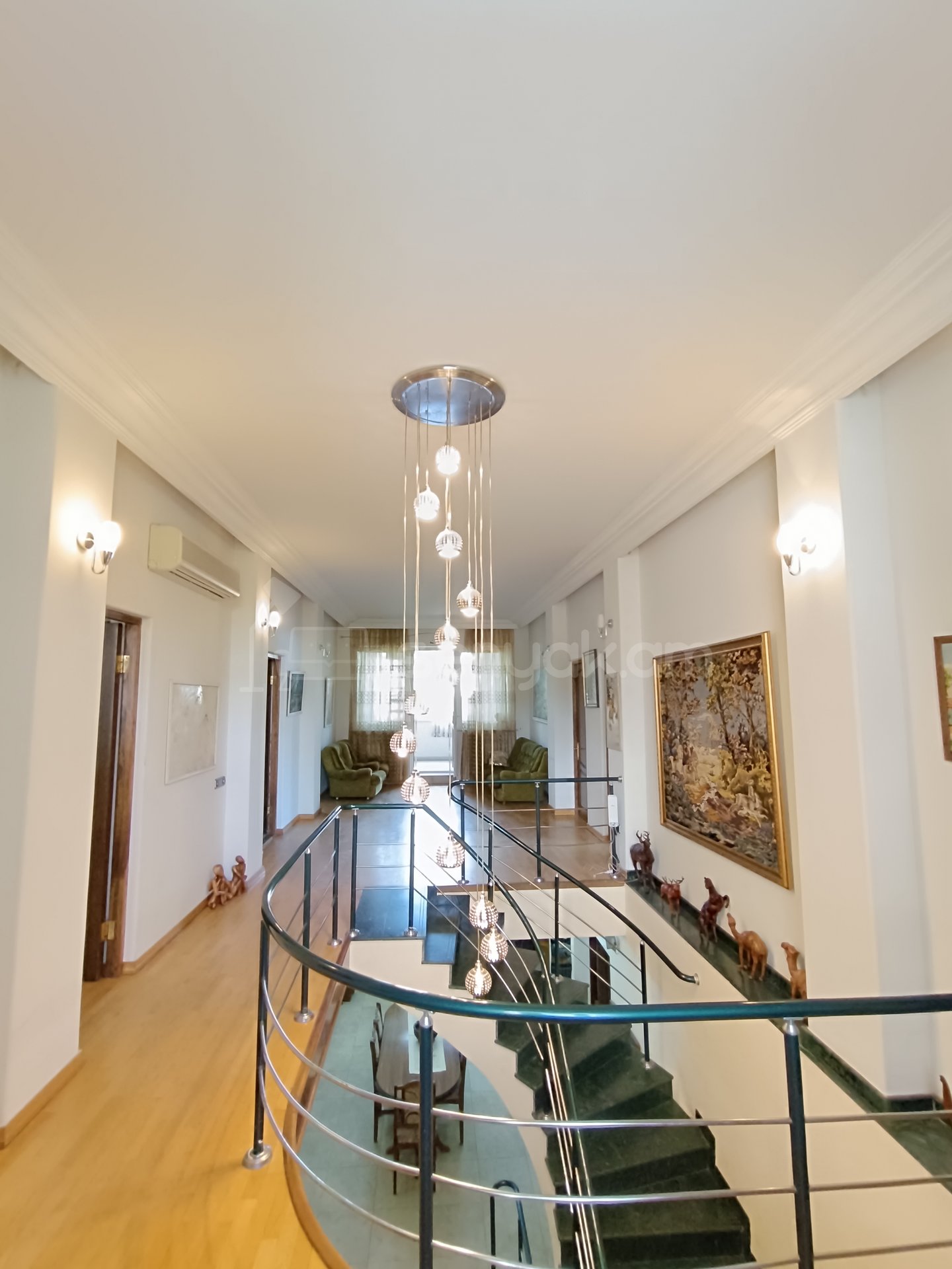 6 Սենյականոց Շքեղ Առանձնատուն, 600քմ, Կահավորված, Լողավազանով, Ավտոտնակով