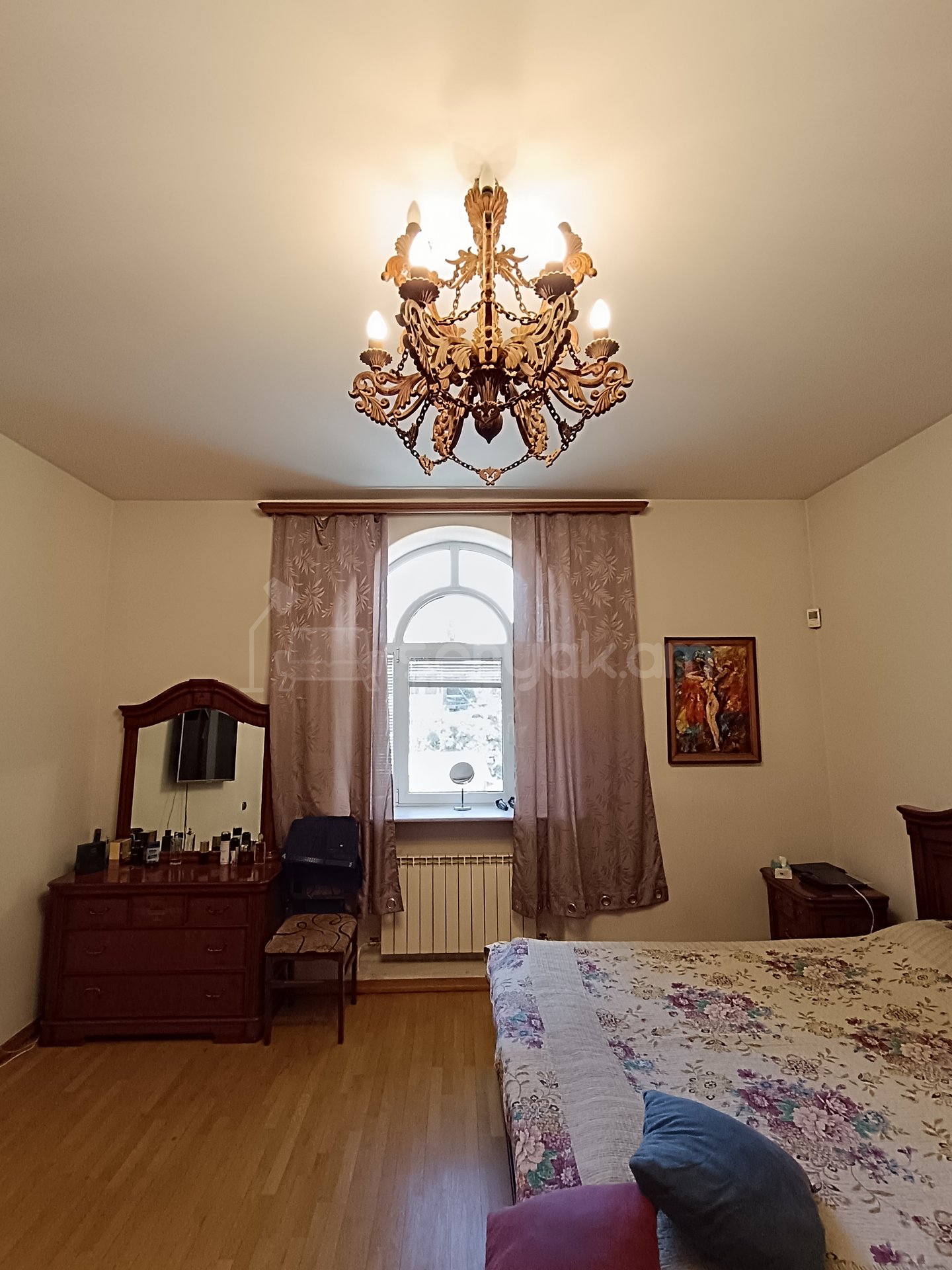 6 Սենյականոց Շքեղ Առանձնատուն, 600քմ, Կահավորված, Լողավազանով, Ավտոտնակով