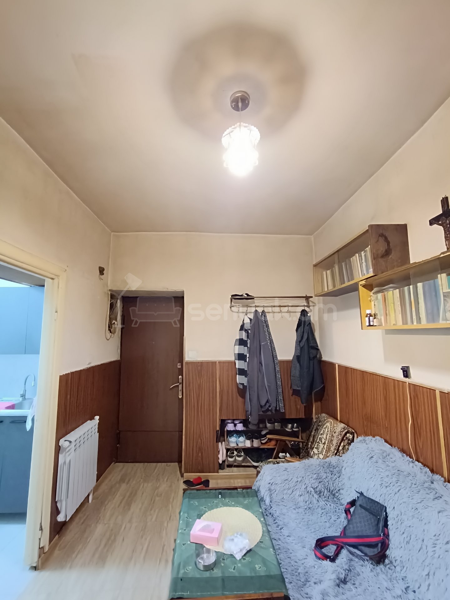 3 Սենյականոց Բնակարան Քարե Շենքում, 70քմ, 1/5 հարկ, Կոսմետիկ Վերանորոգված
