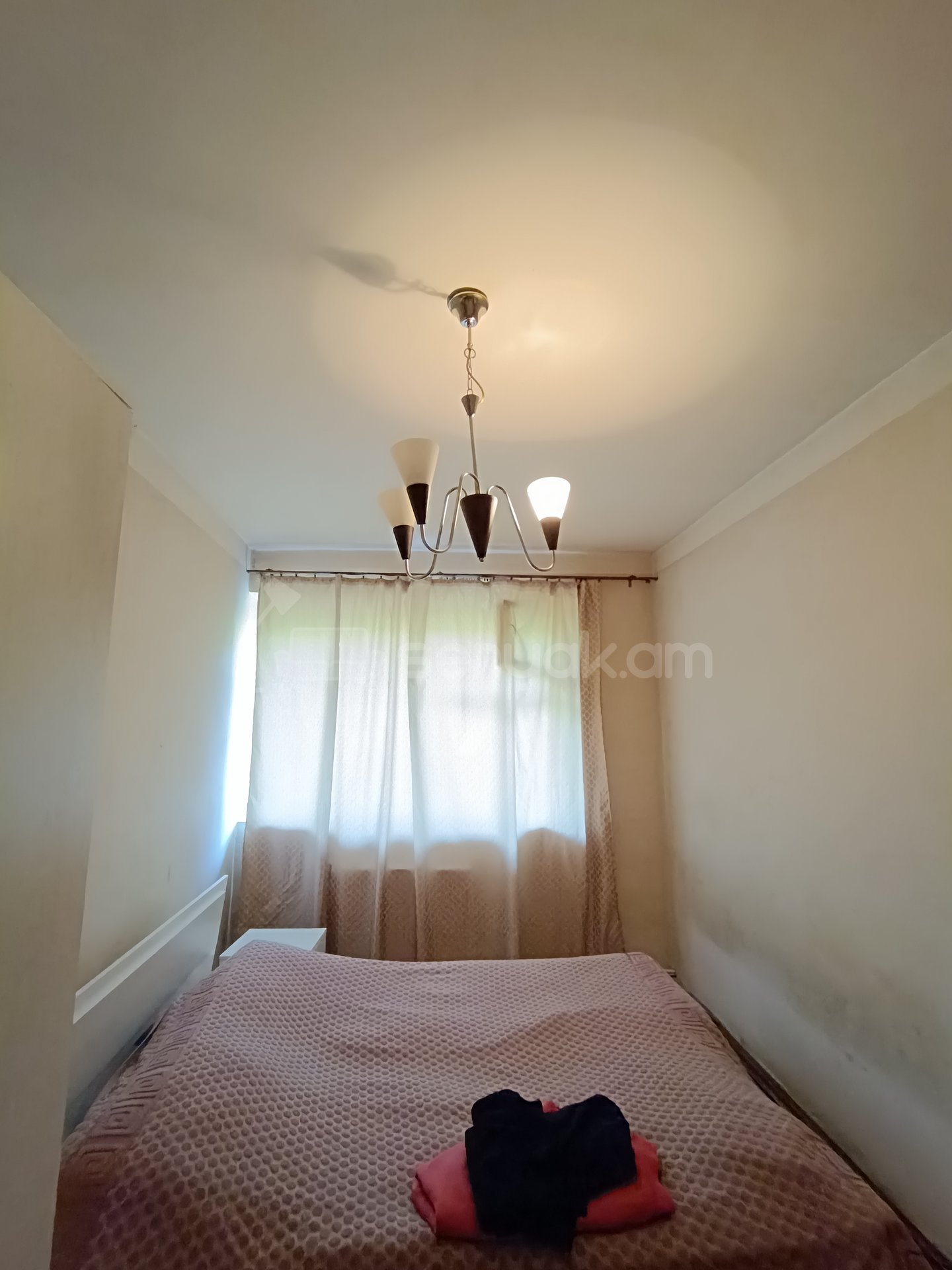 3 Սենյականոց Բնակարան Քարե Շենքում, 70քմ, 1/5 հարկ, Կոսմետիկ Վերանորոգված