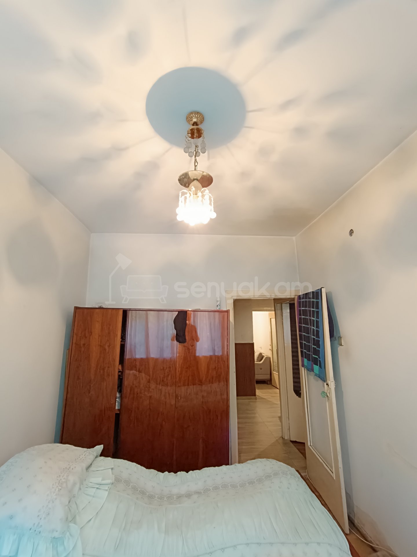 3 Սենյականոց Բնակարան Քարե Շենքում, 70քմ, 1/5 հարկ, Կոսմետիկ Վերանորոգված