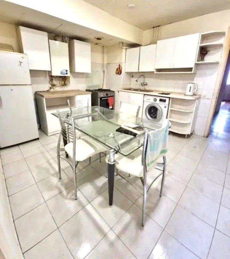 3 Սենյականոց Բնակարան, 78քմ, 6/9 հարկ, Կապիտալ Վերանորոգված