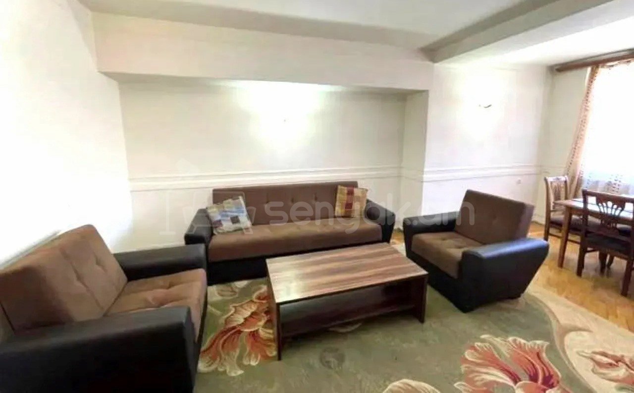 3 Սենյականոց Բնակարան, 78քմ, 6/9 հարկ, Նորմալ Վիճակում