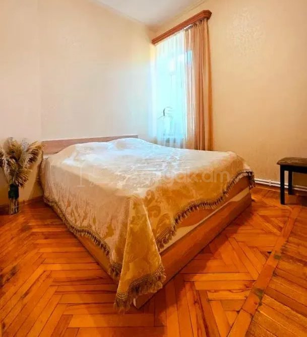 3 Սենյականոց Բնակարան, 75քմ, 2/5 հարկ, Կապիտալ Վերանորոգված, Կահավորված