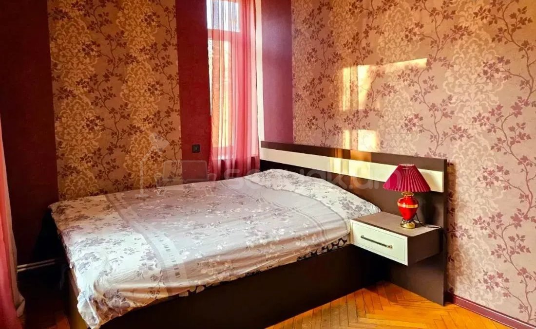 3 Սենյականոց Բնակարան, 75քմ, 2/5 հարկ, Կապիտալ Վերանորոգված, Կահավորված