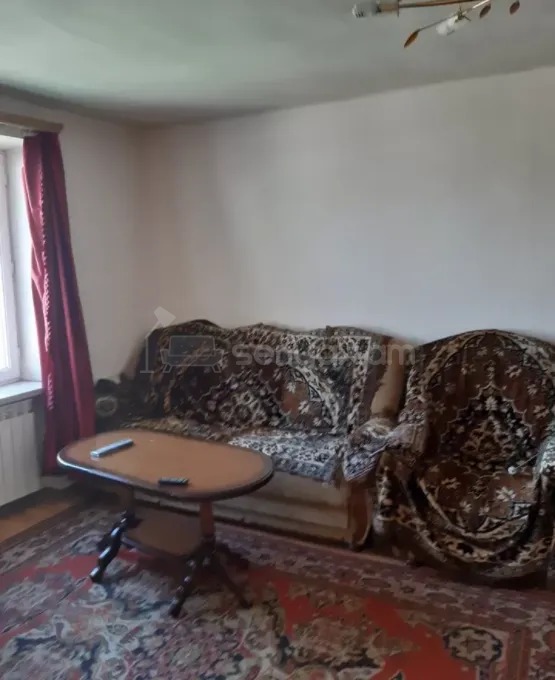 1 Սենյականոց Բնակարան Քարե Շենքում, 40քմ, 5/5 հարկ, Նորմալ Վիճակում, Կահավորված, Արևկող
