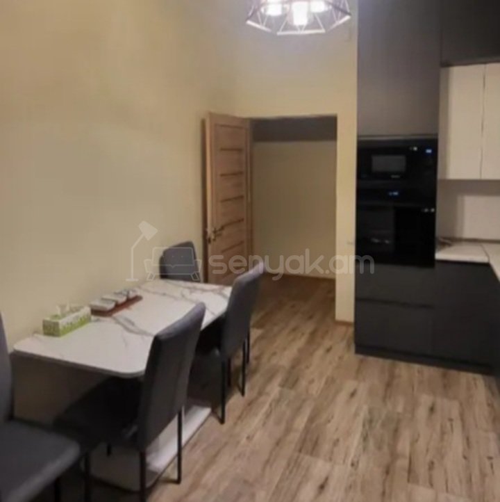 3 Սենյականոց Բնակարան Նորակառույցում, 100քմ, 6/17 հարկ, Կապիտալ Վերանորոգված