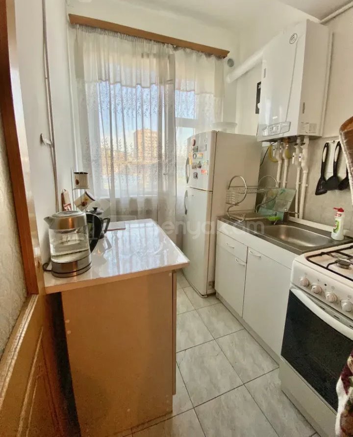 3 Սենյականոց Բնակարան, 61քմ, 3/9 հարկ, Կապիտալ Վերանորոգված, Կահավորված
