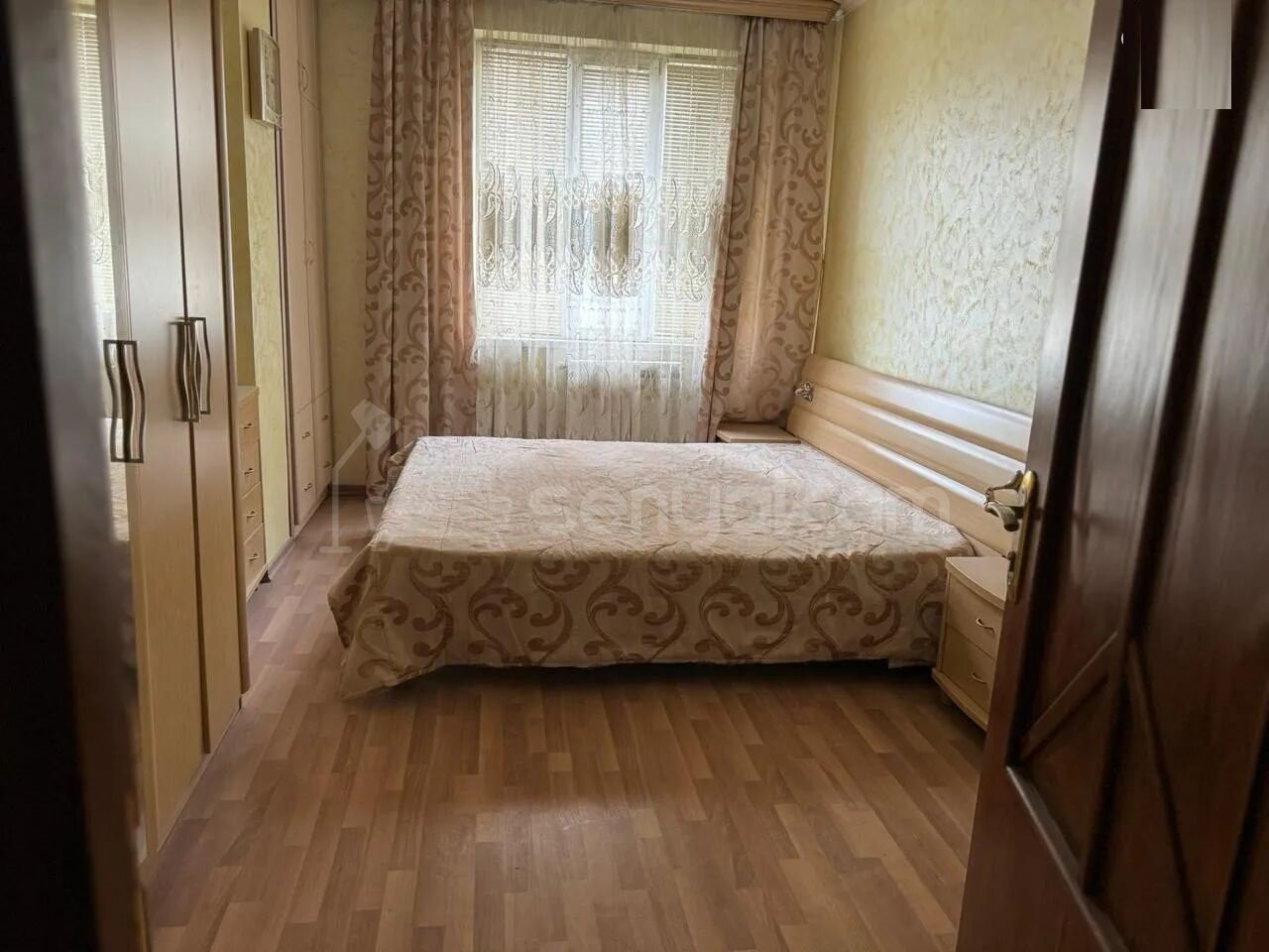 3 Սենյականոց Բնակարան, 93քմ, 7/10 հարկ, Նորմալ Վիճակում