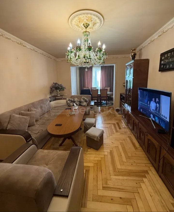 4 Սենյականոց Բնակարան, 105քմ, 9/9 հարկ, Կապիտալ Վերանորոգված