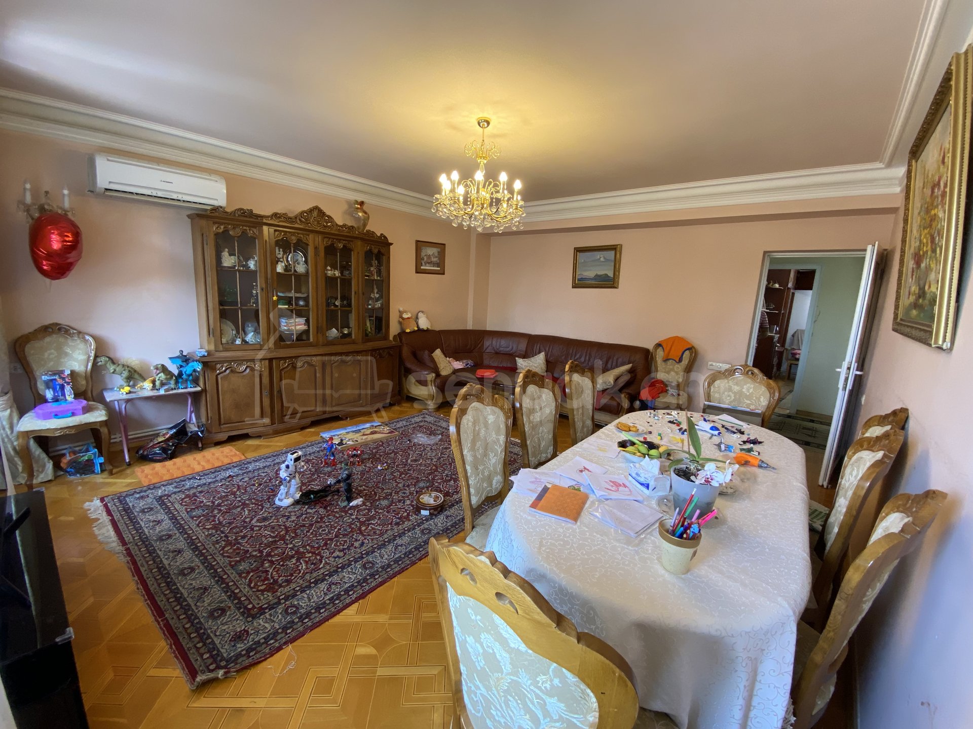 4 Սենյականոց Բնակարան, 97քմ, 3/9 հարկ, Կապիտալ Վերանորոգված