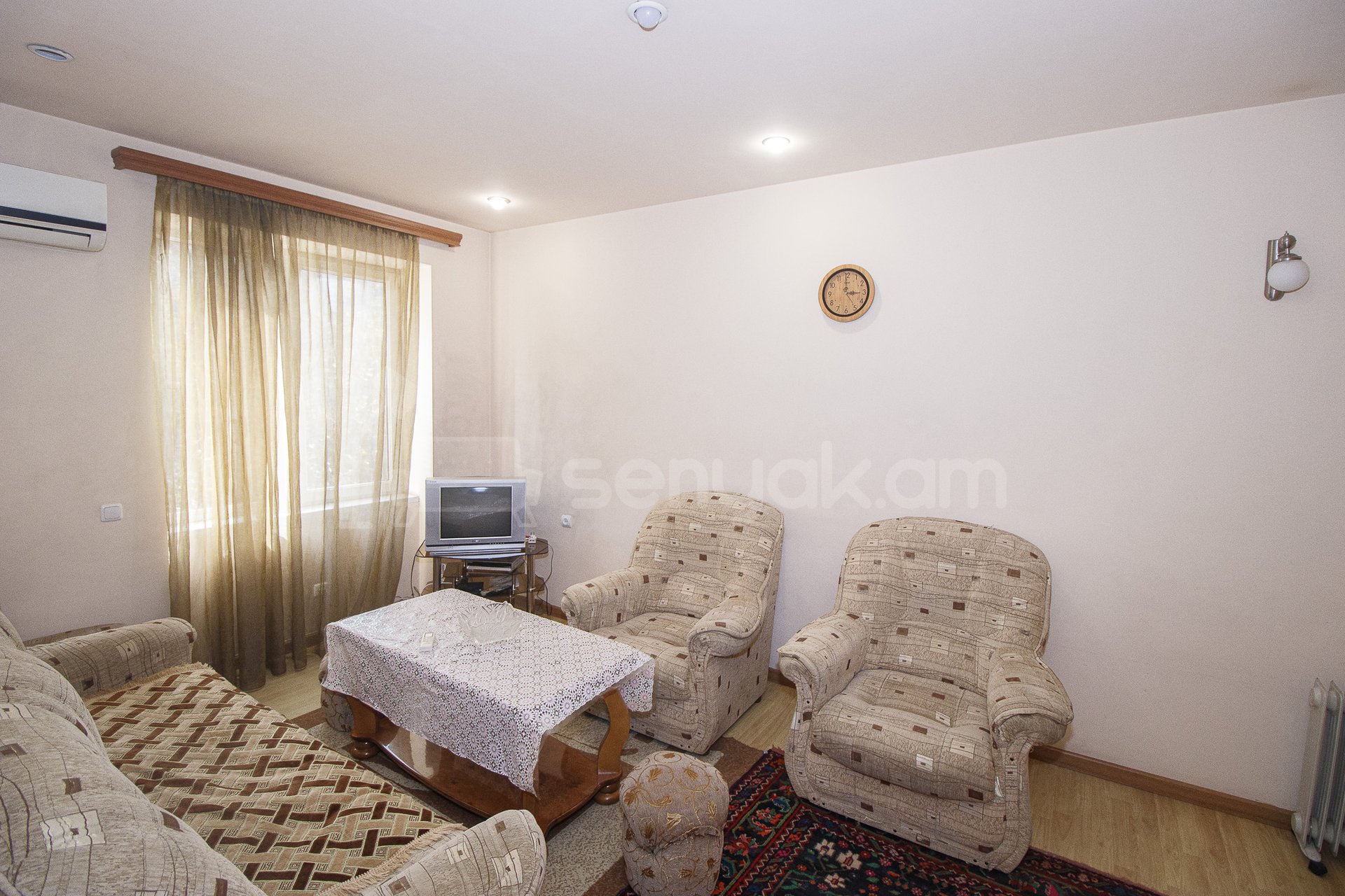 2 Սենյականոց Բնակարան Քարե Շենքում, 54քմ, 4/5 հարկ, Կապիտալ Վերանորոգված