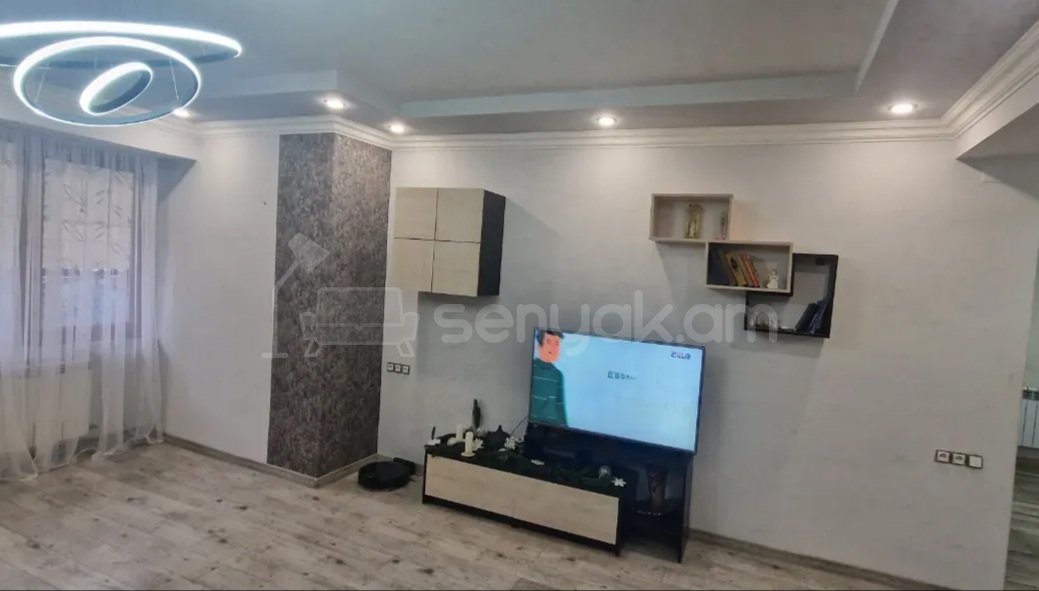 3 Սենյականոց Բնակարան, 70քմ, 1/9 հարկ, Կապիտալ Վերանորոգված