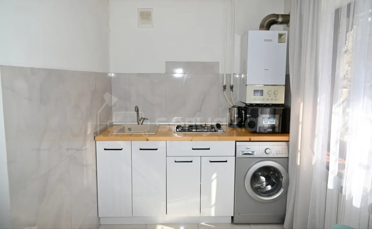 1 Սենյականոց Բնակարան, 30քմ, 2/5 հարկ, Դիզայներական Վերանորոգված