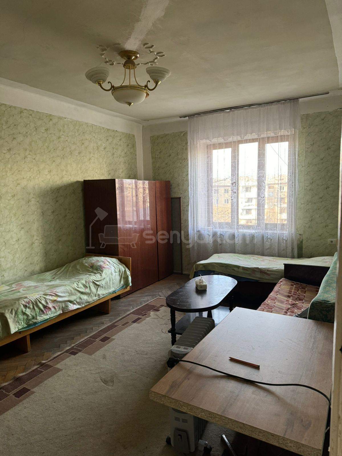 1 Սենյականոց Բնակարան Քարե Շենքում, 36քմ, 4/4 հարկ, Կոսմետիկ Վերանորոգված