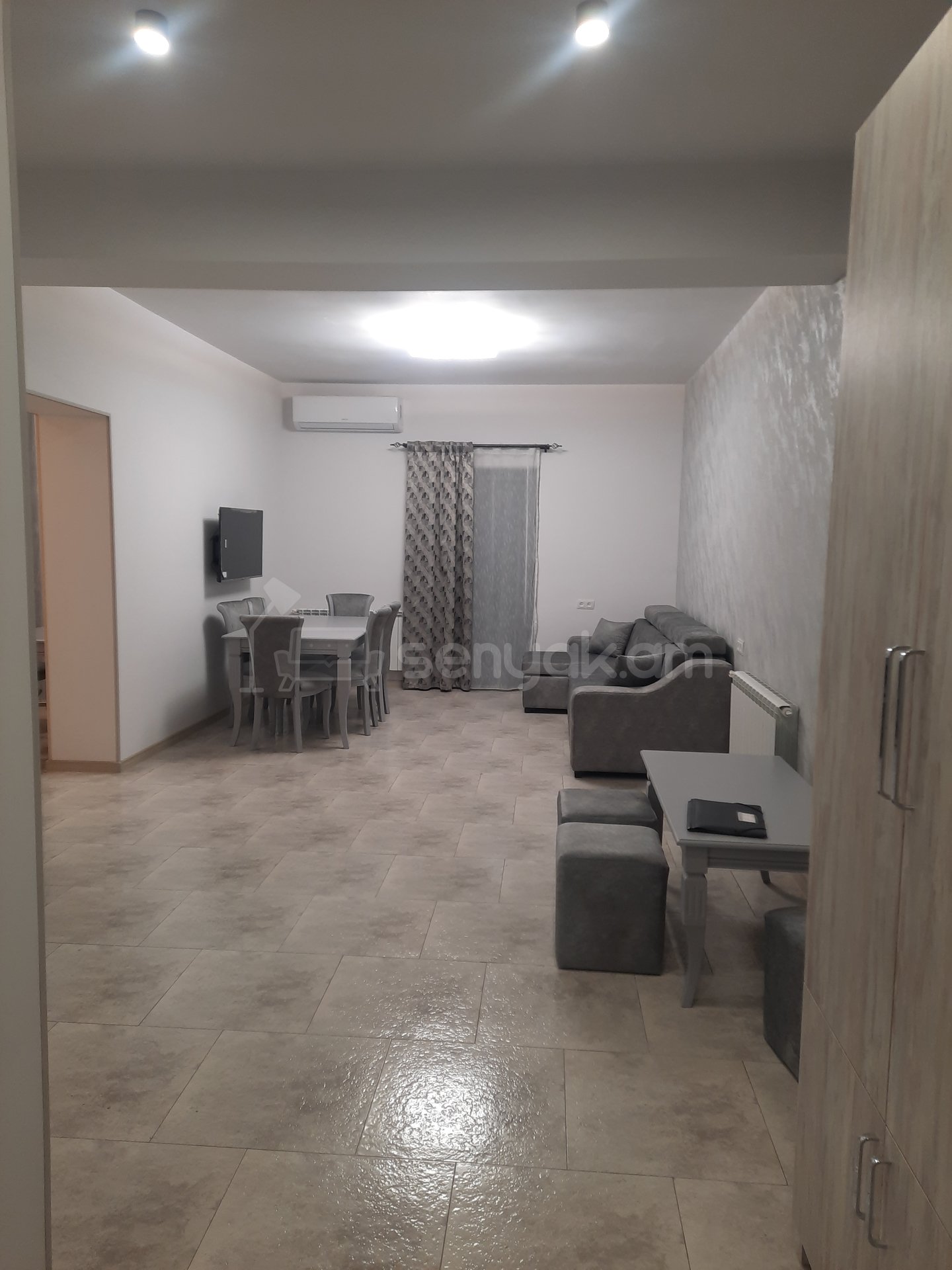 2 Սենյականոց Բնակարան Նորակառույց Քարե Շենքում, 63քմ, 1/5 հարկ, Դիզայներական Վերանորոգված, Կահավորված