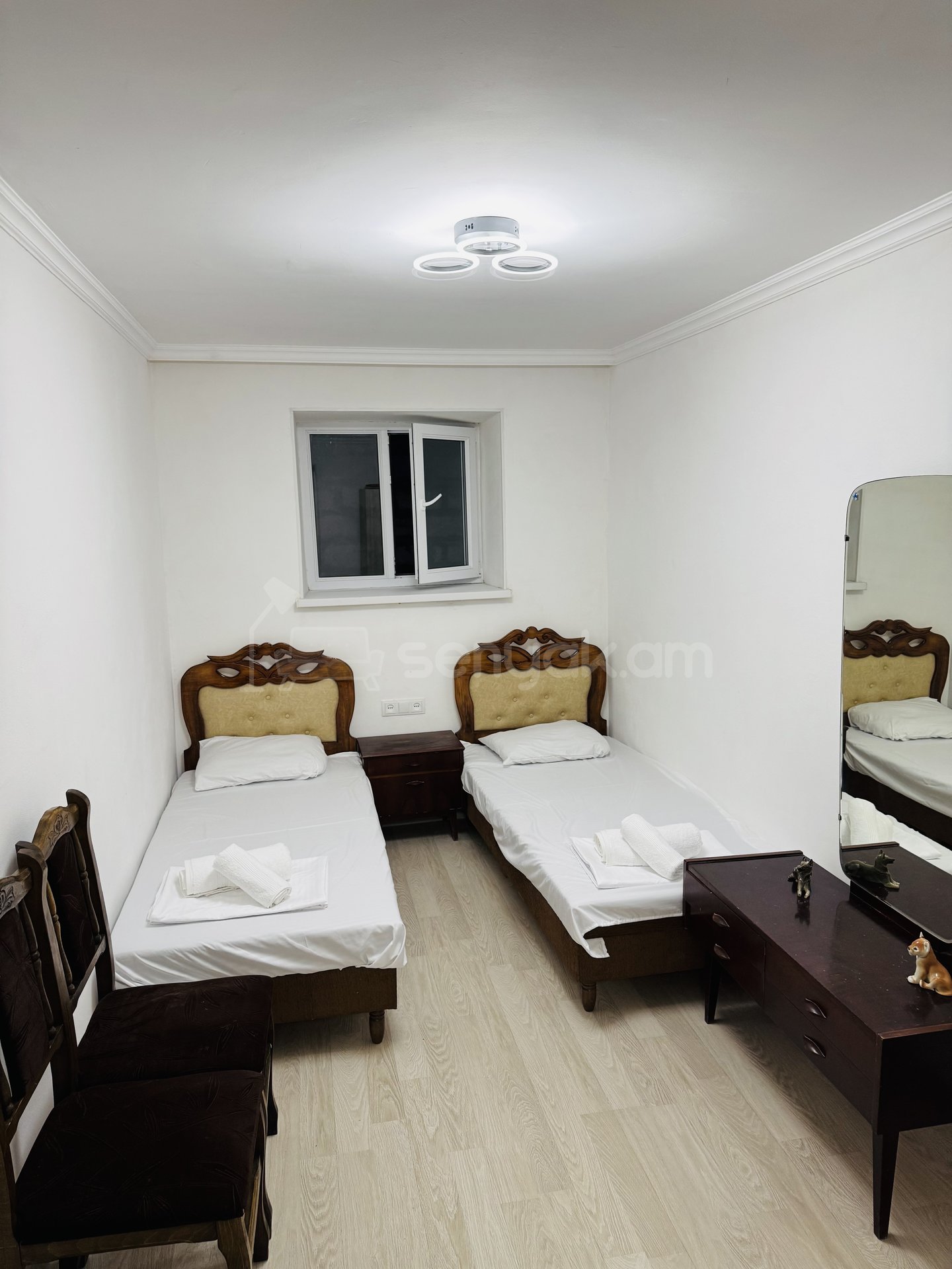 6 Սենյականոց Բնակարան, 320քմ, 1/2 հարկ, Կապիտալ Վերանորոգված