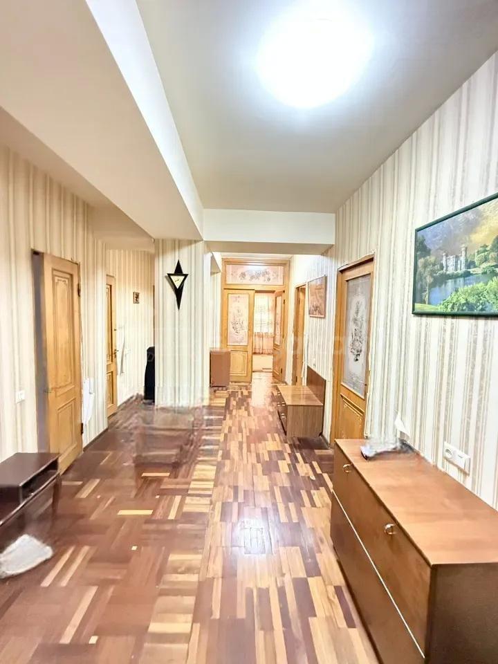 4 Սենյականոց Բնակարան, 102քմ, 10/14 հարկ, Կոսմետիկ Վերանորոգված
