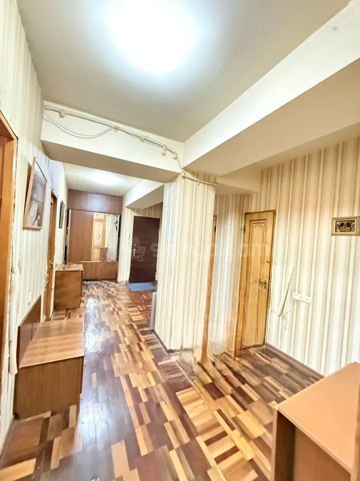 4 Սենյականոց Բնակարան, 102քմ, 10/14 հարկ, Կոսմետիկ Վերանորոգված