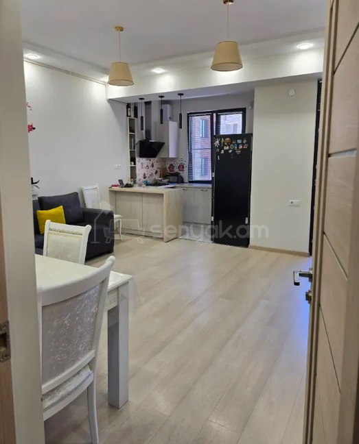2 Սենյականոց Բնակարան Նորակառույցում, 55քմ, 8/12 հարկ, Կապիտալ Վերանորոգված