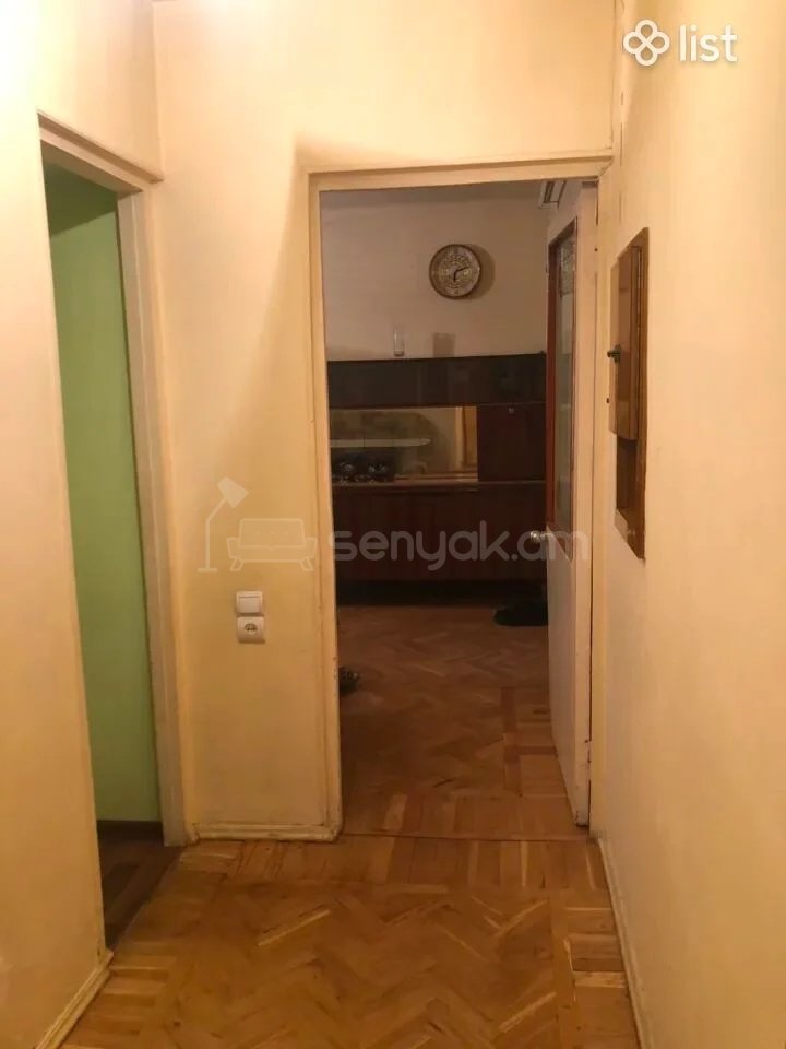 2 Սենյականոց Բնակարան Քարե Շենքում, 50քմ, 2/5 հարկ, Պետական Վիճակում