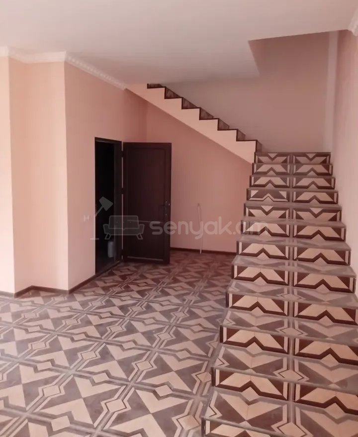 4 Սենյականոց Սեփական Տուն, 156քմ, Կապիտալ Վերանորոգված, Ավտոտնակով