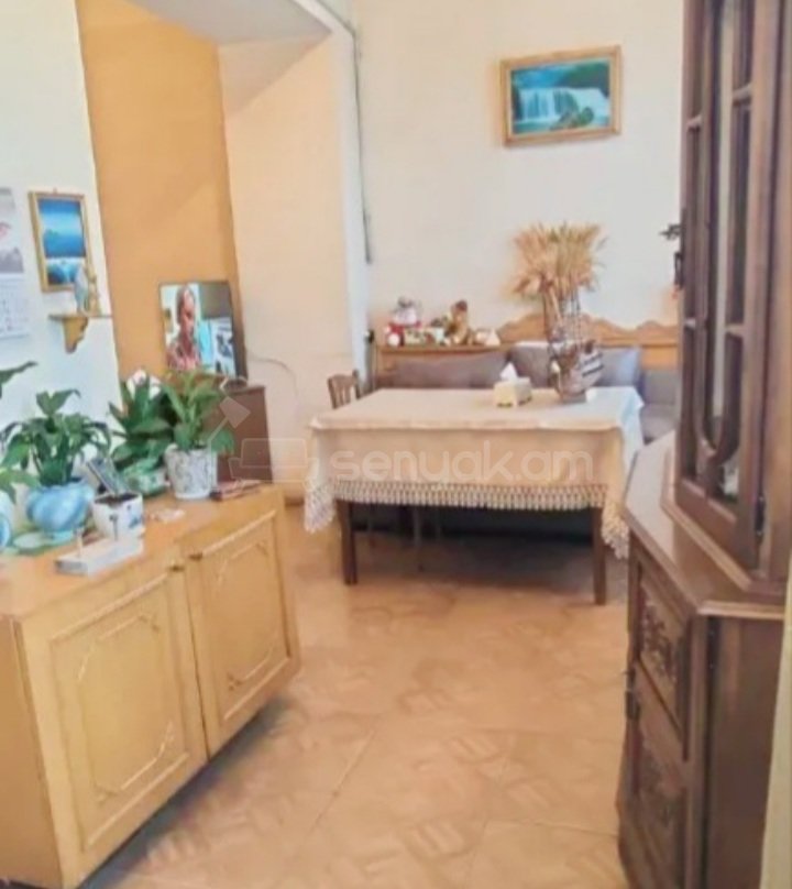 2 Սենյականոց Բնակարան Քարե Շենքում, 66քմ, 4/4 հարկ, Կապիտալ Վերանորոգված