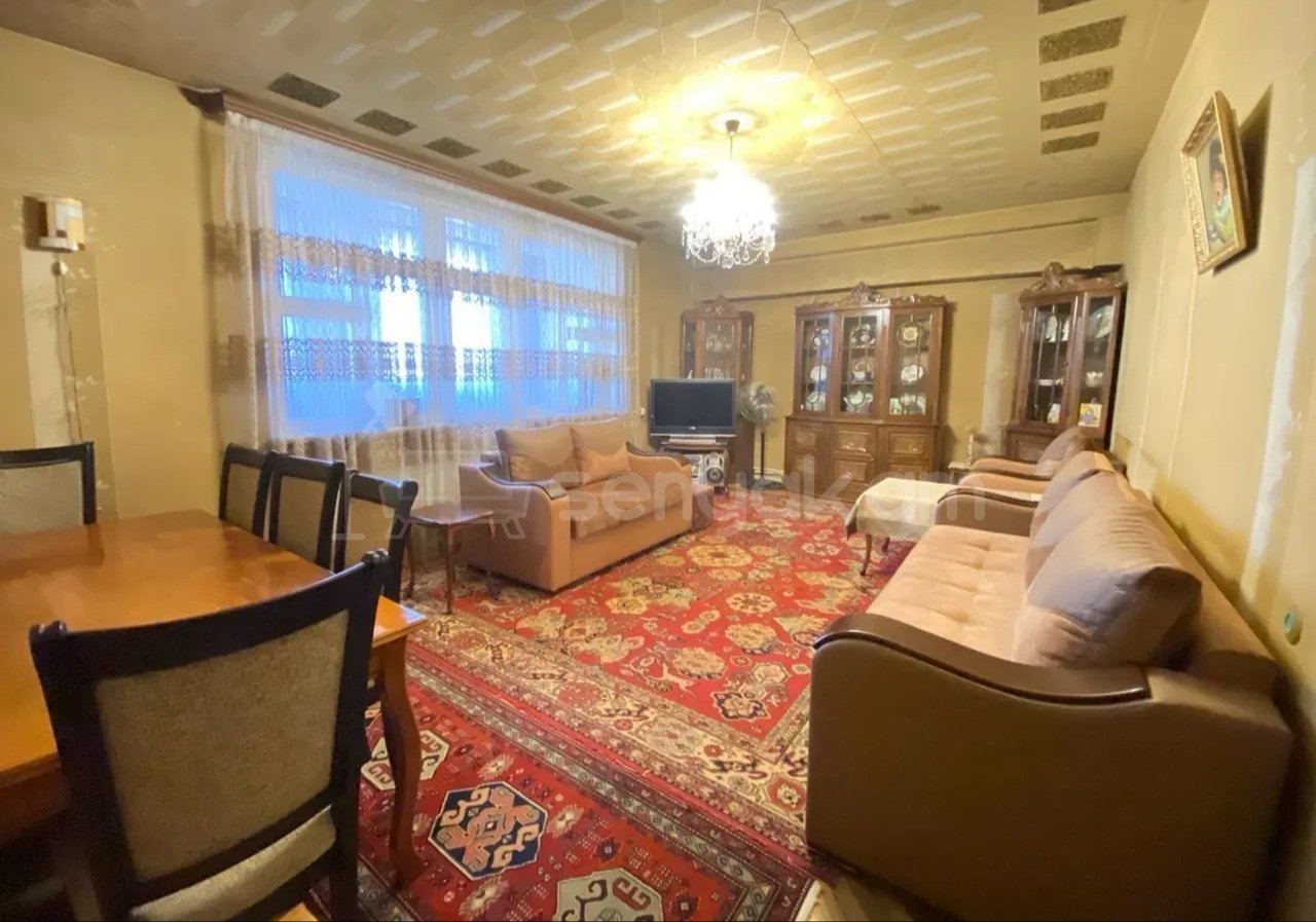 2 Սենյականոց Բնակարան, 80քմ, 6/13 հարկ, Նորմալ Վիճակում