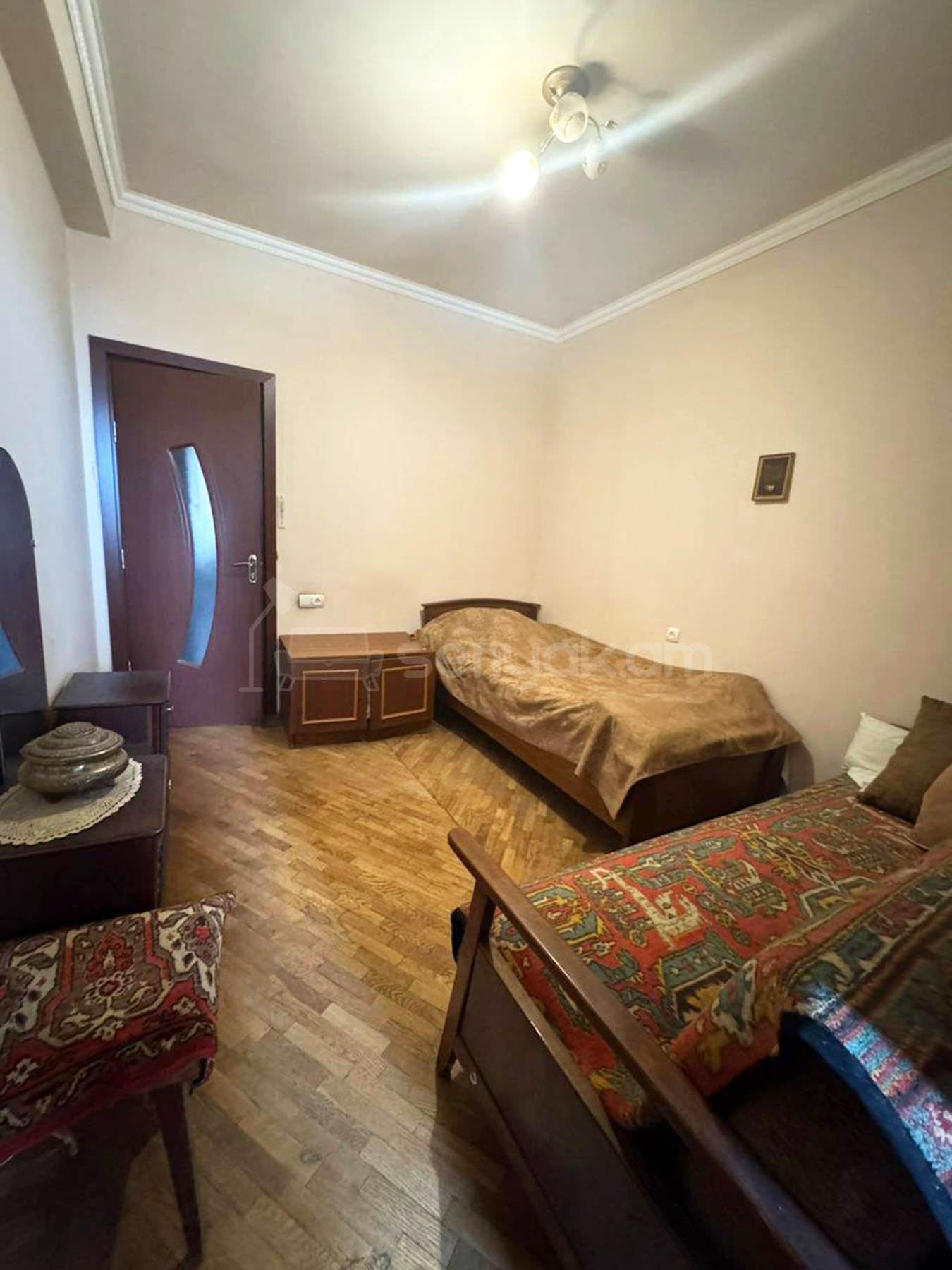 4 Սենյականոց Բնակարան Քարե Շենքում, 106քմ, 7/9 հարկ, Կոսմետիկ Վերանորոգված