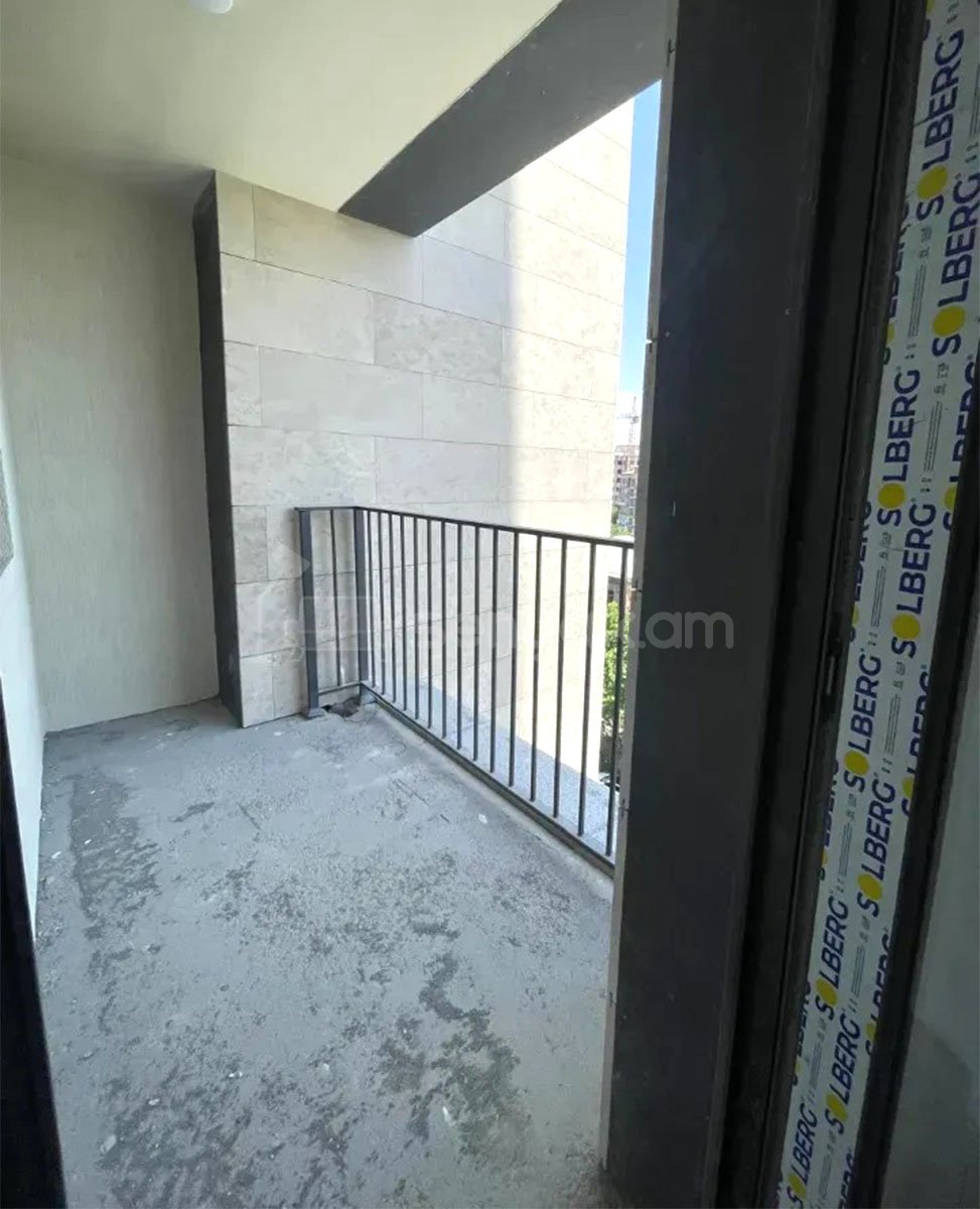 2 Սենյականոց Բնակարան, 47քմ, 8/13 հարկ, Պետական Վիճակում