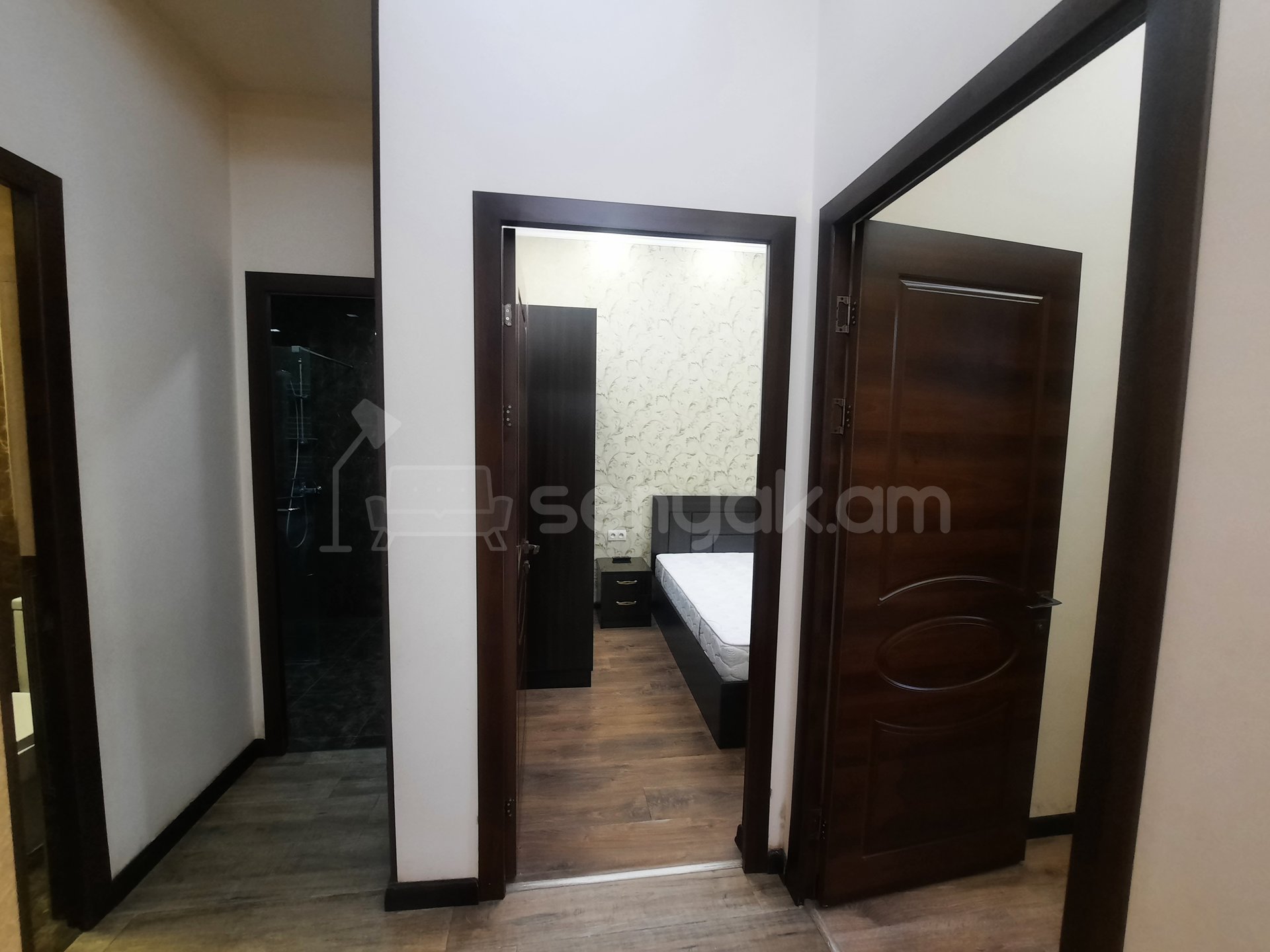 3 Սենյականոց Բնակարան, 75քմ, 1/9 հարկ, Դիզայներական Վերանորոգված, Կահավորված