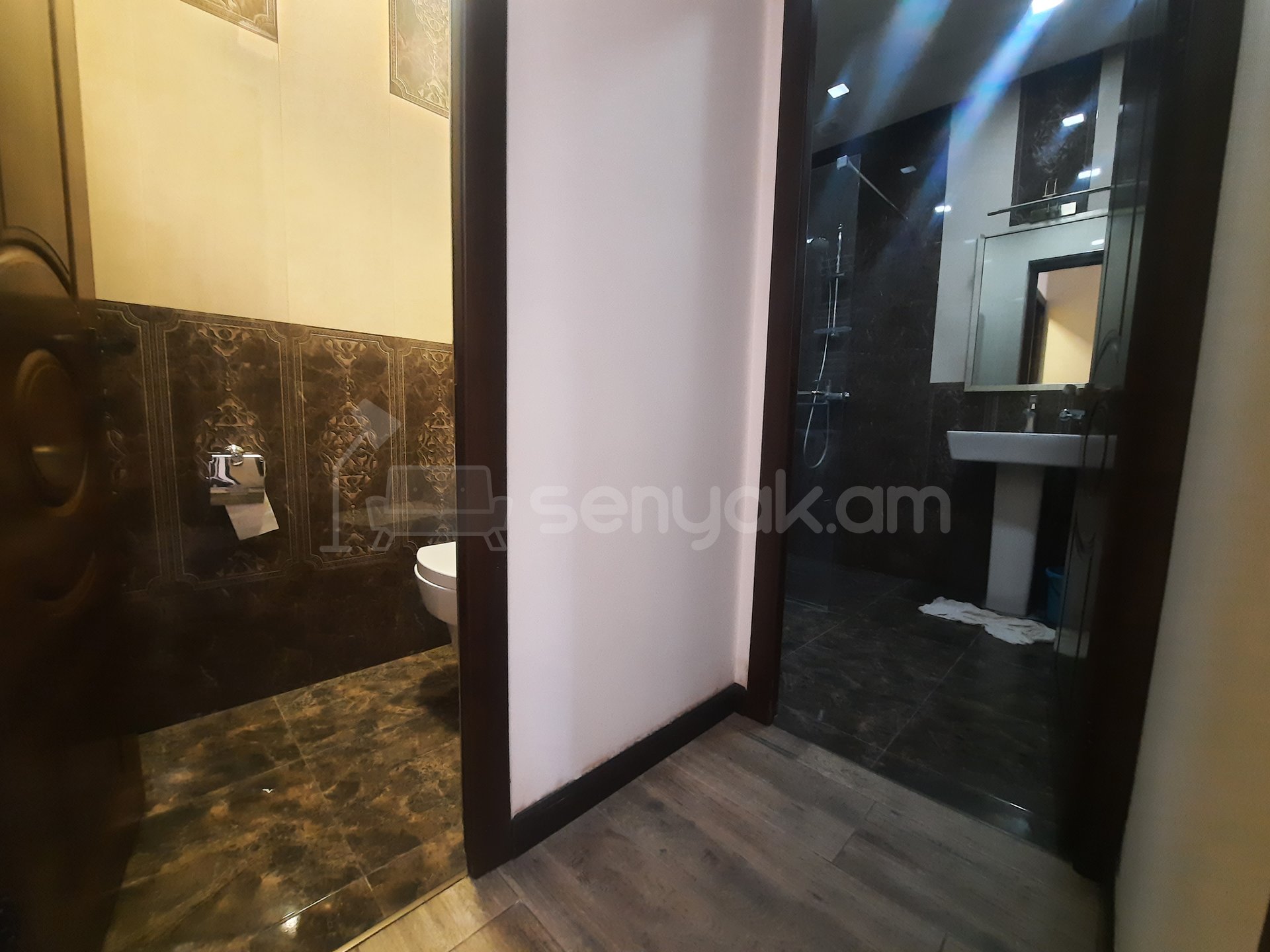 3 Սենյականոց Բնակարան, 75քմ, 1/9 հարկ, Դիզայներական Վերանորոգված, Կահավորված