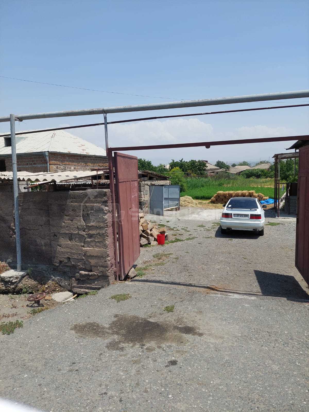 Հողամաս, 12420քմ, Ոռոգման Ջրով, Էլեկտրականությամբ, Պարսպապատ