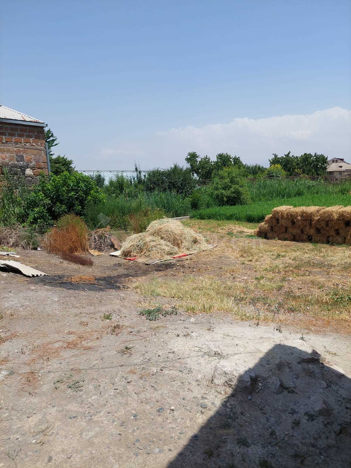 Հողամաս, 12420քմ, Ոռոգման Ջրով, Էլեկտրականությամբ, Պարսպապատ