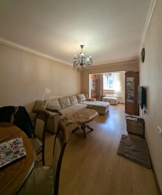 4 Սենյականոց Բնակարան, 83քմ, 4/9 հարկ, Կապիտալ Վերանորոգված