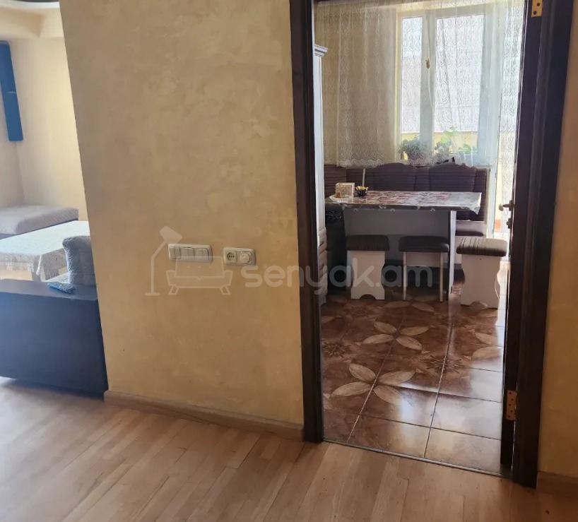 4 Սենյականոց Բնակարան, 120քմ, 5/14 հարկ, Կապիտալ Վերանորոգված