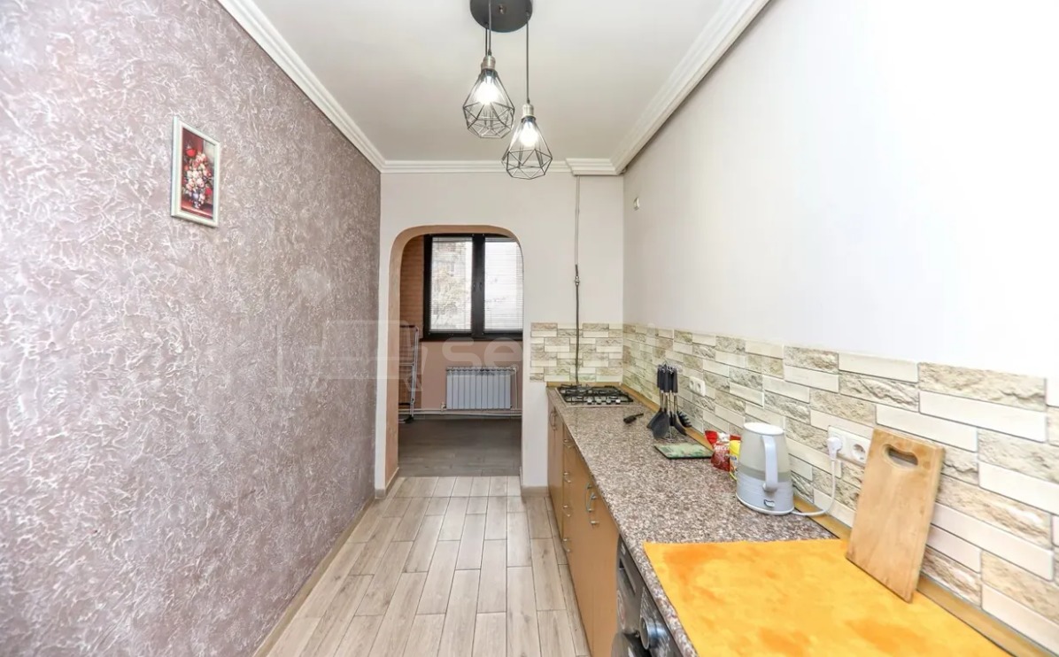 3 Սենյականոց Բնակարան, 90քմ, 2/9 հարկ, Դիզայներական Վերանորոգված