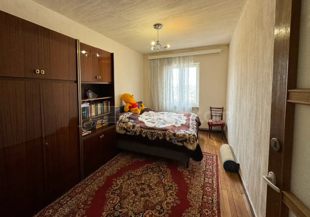 3 Սենյականոց Բնակարան, 80քմ, 9/9 հարկ, Կապիտալ Վերանորոգված