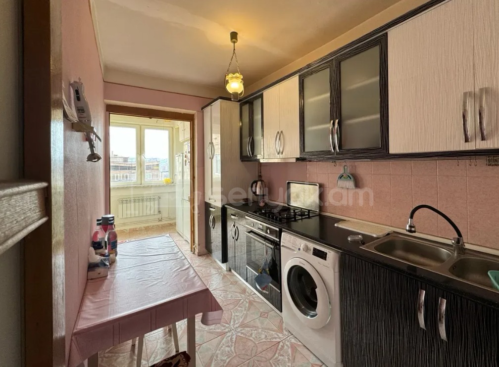 3 Սենյականոց Բնակարան, 80քմ, 9/9 հարկ, Կապիտալ Վերանորոգված