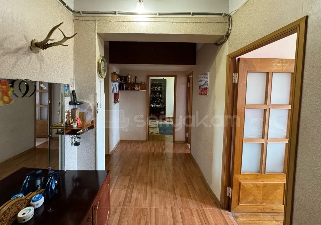 3 Սենյականոց Բնակարան, 80քմ, 9/9 հարկ, Կապիտալ Վերանորոգված