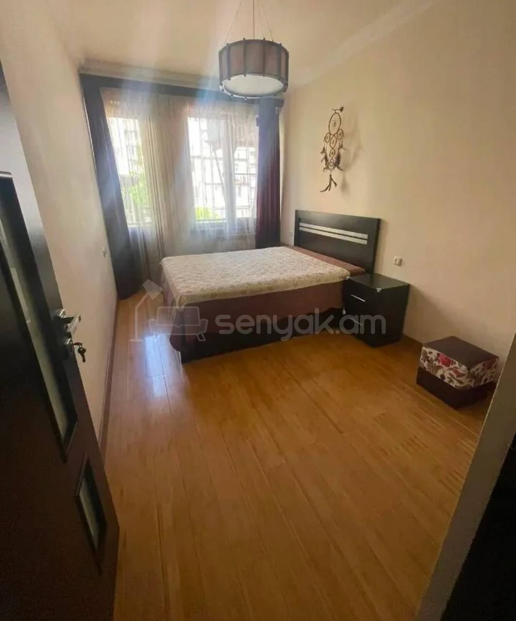 3 Սենյականոց Բնակարան Քարե Շենքում, 70քմ, 3/5 հարկ, Կապիտալ Վերանորոգված, Կահավորված, Արևկող
