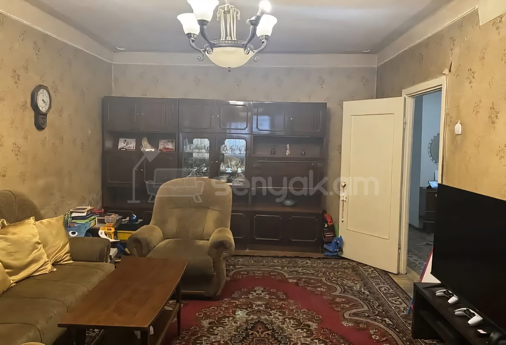 3 Սենյականոց Բնակարան, 74քմ, 2/9 հարկ, Պետական Վիճակում